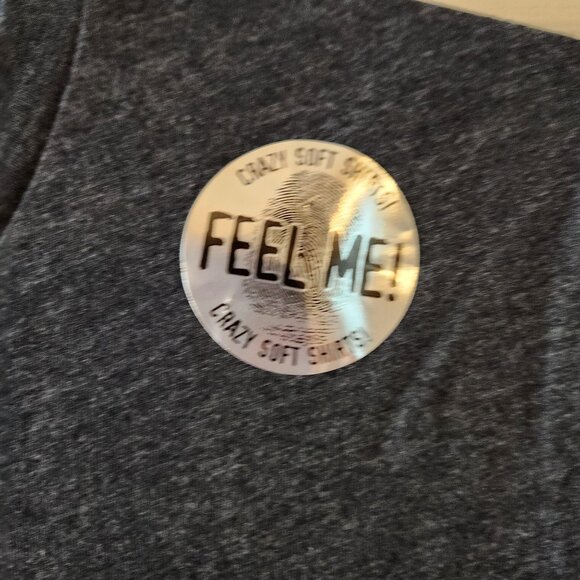 UCF Knights Distressed Tee Shirt Officially Licensed Collegiate Mens Size S NWT - Picture 3 of 10